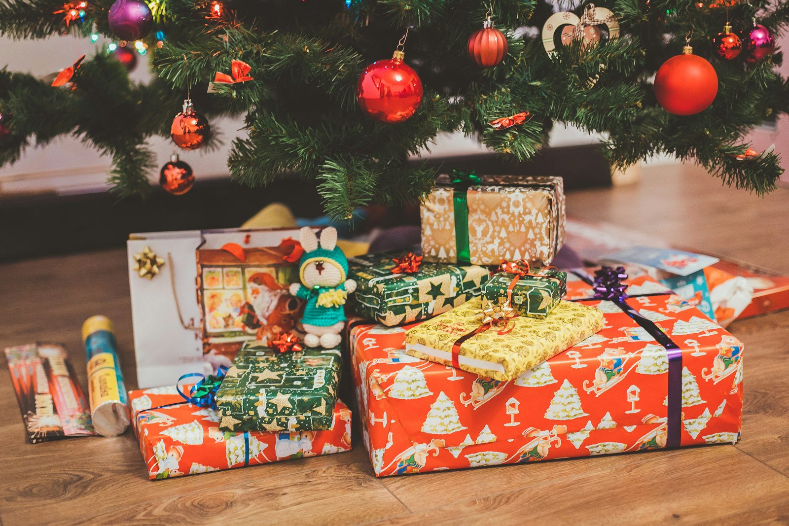 How to Choose a Gift a Kid Will Actually Play with — guide illustration